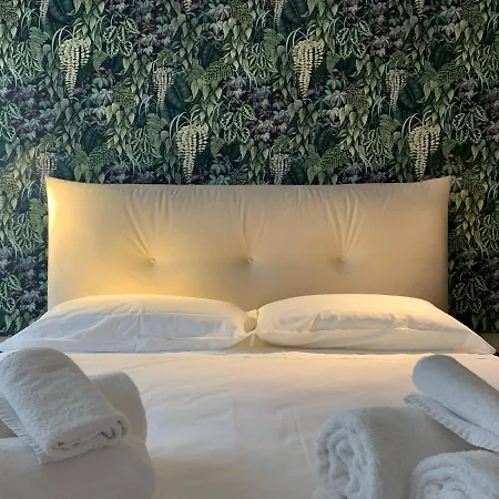 Giga Mare Apartments Отель типа 