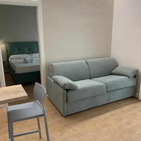 Giga Mare Apartments * Сорренто