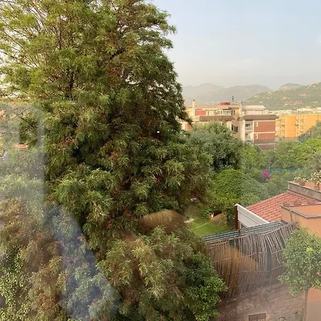 Giga Mare Apartments Сорренто