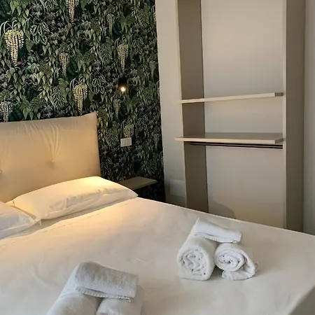 Giga Mare Apartments Отель типа 